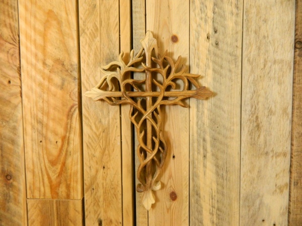 Wooden Cross Carving Wall Art Tile - Vine Cross 30cm