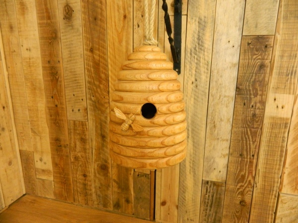 Wooden Bird House Nest Box - Flat Bee Hive