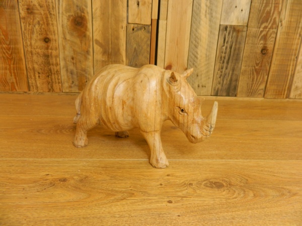 Wooden Rhinoceros Rhino Carving - Hand Carved Rhino Carving - 25cm