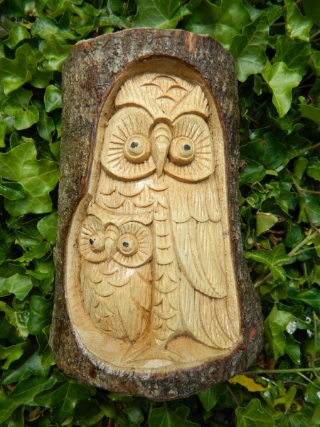 Wooden Owl Carving - Hand Carved Half Tree Log - Mother And Baby Owl Design